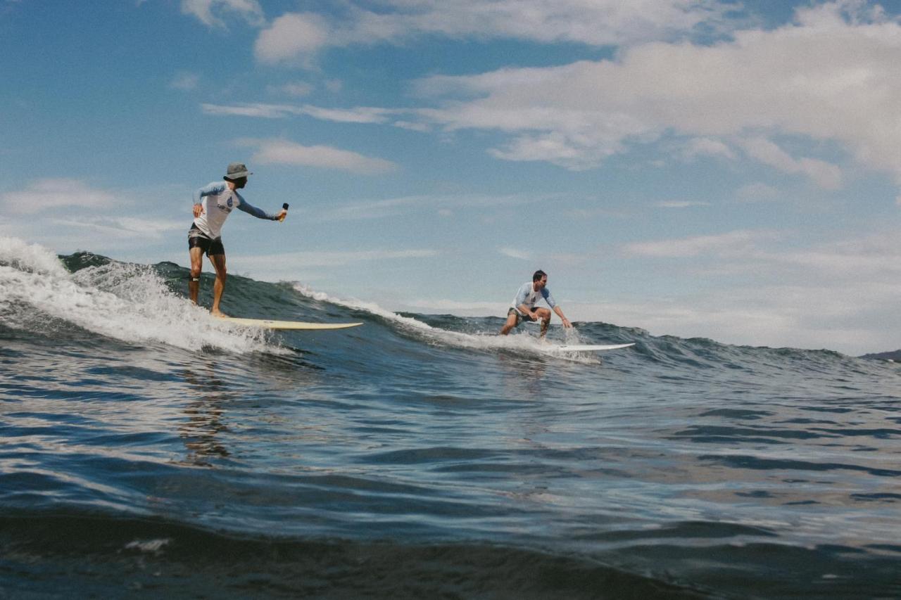 Surf Synergy All-Inclusive Surf Retreat Jacó Екстериор снимка