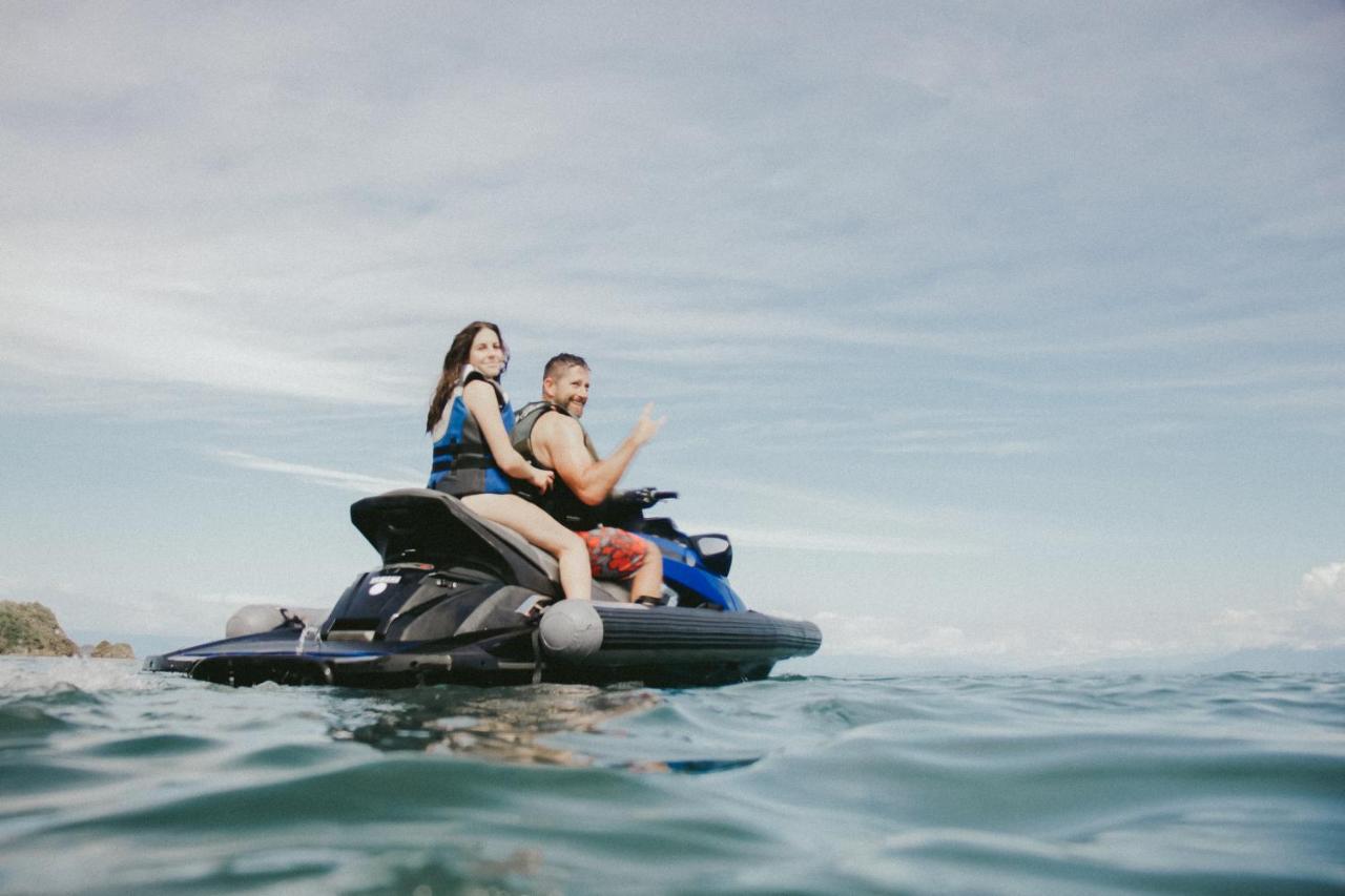 Surf Synergy All-Inclusive Surf Retreat Jacó Екстериор снимка