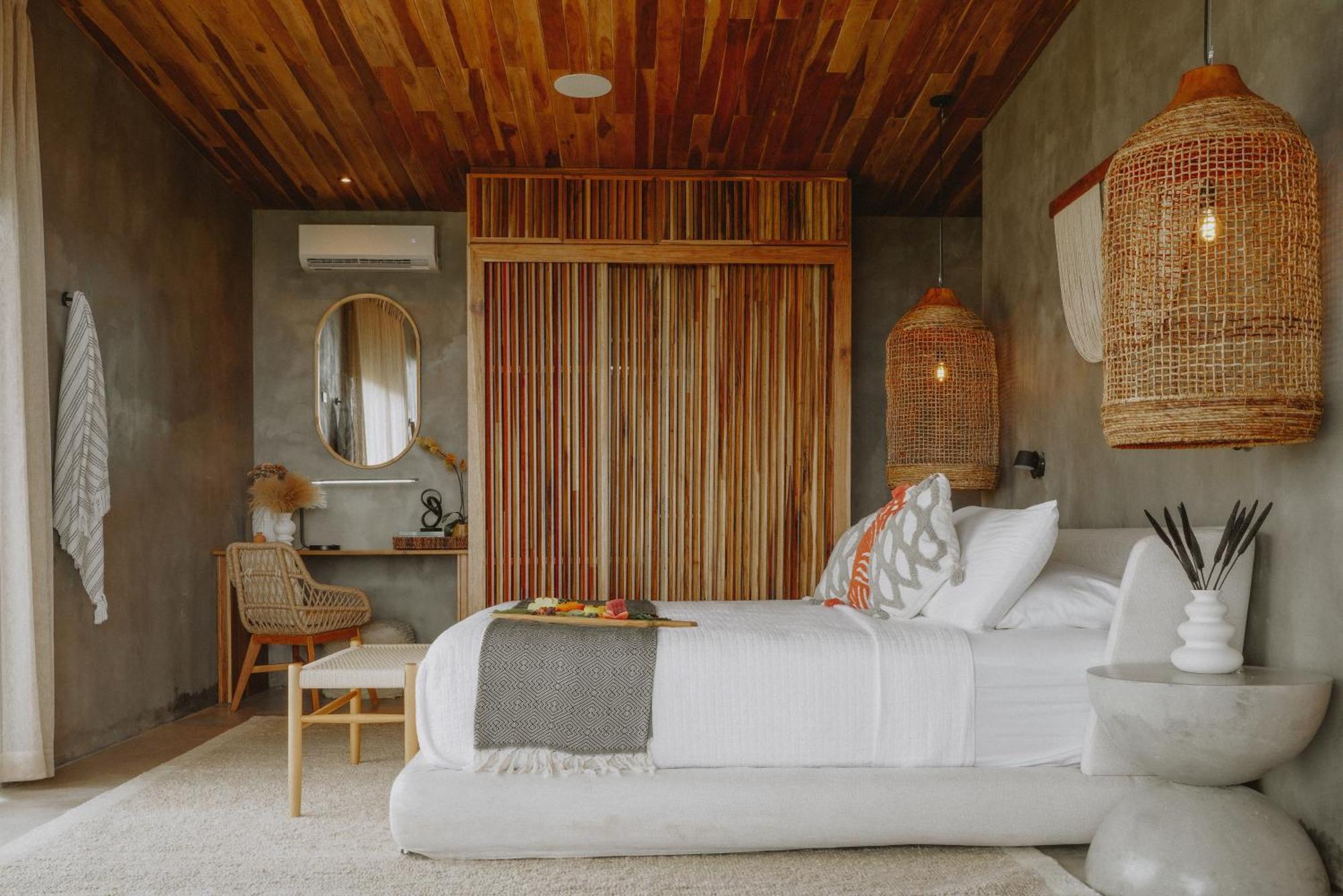 Surf Synergy All-Inclusive Surf Retreat Jacó Екстериор снимка